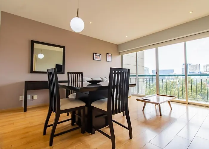 Capitalia Luxe 1br With Features *